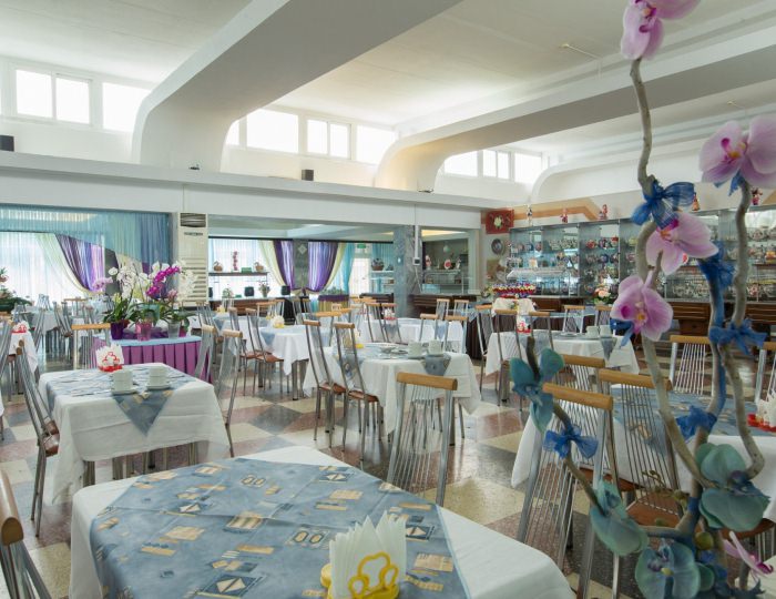 Залы питания - Пансионат «Фрегат»